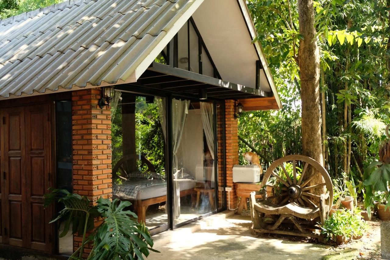 Ashi Guesthouse Chiangdao Chiang Dao Exteriör bild